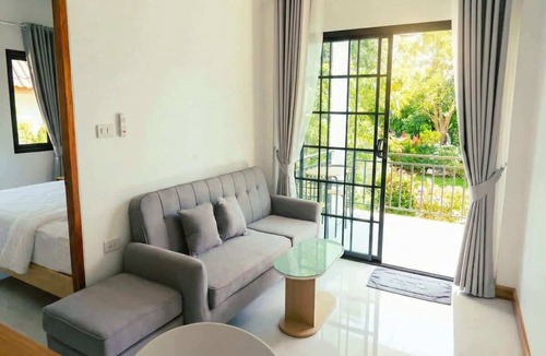 Ko Pha-ngan Villa | Garden Villa Green View Central Location