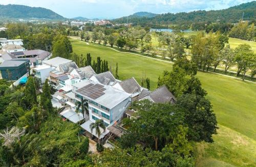 Kathu Villa | Golf Retreat Stunning Course Views Sleeps14 V325