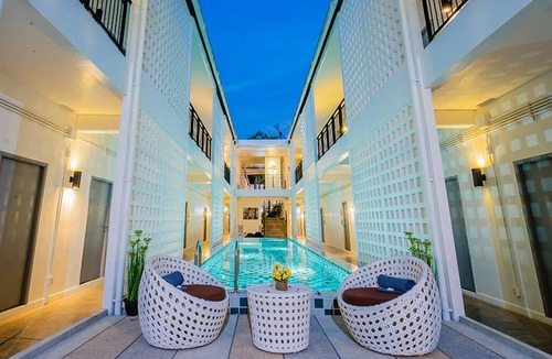 Thep Kasattri Condo | Greenery Loft Phuket only 20 minutes to Bang Tao Beach