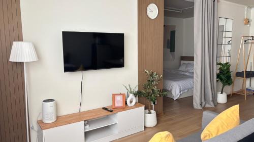 Ban Mai Apartment | Hae Stay 744 T9 Impact Arena Muang Thong