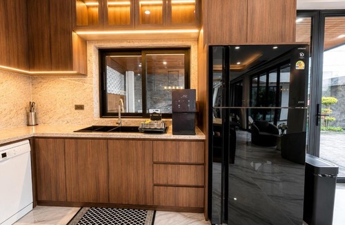 Na Kluea Villa | Hello Pattaya Pool Villa Brand New 5BR Luxury
