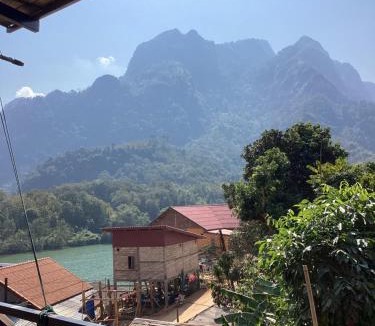 Nong Khiaw House | Heuan kuuma