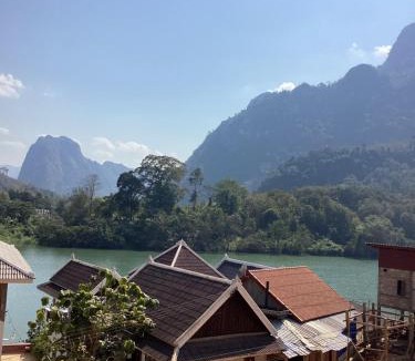 Nong Khiaw House | Heuan kuuma