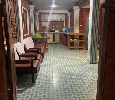 Ko Lanta Old Town House | Hillmyna garden home stay