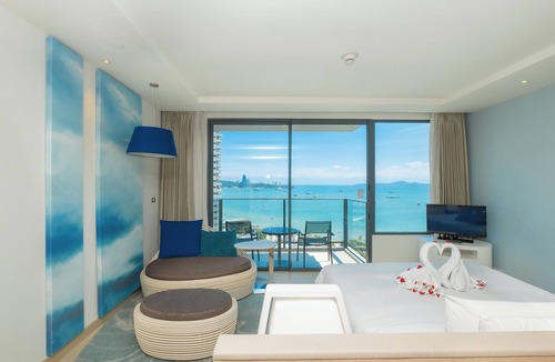 Pattaya Bay Hotel | Holiday Inn Pattaya by IHG