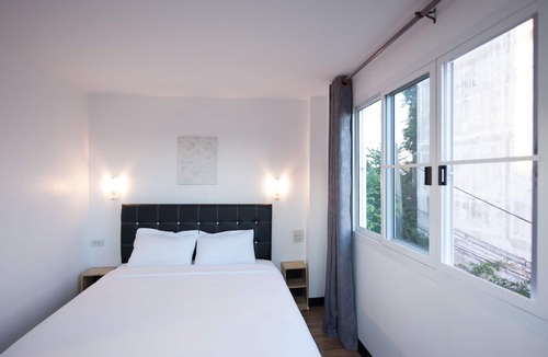Don Muang Hotel | Hoppers Place Donmuang Room