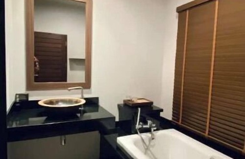 Talat Nuea Hotel | Hotel Room with Private Romantic Plunge Pool #5