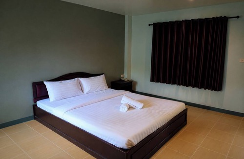 Phitsanulok Hotel | House Number 3