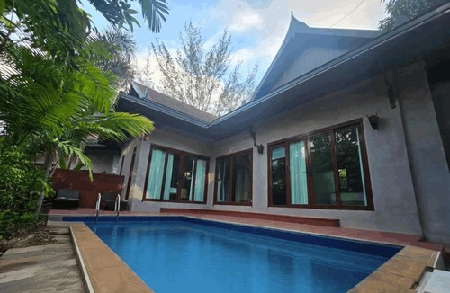Sa Khu Hotel | Howard Johnson by Wyndham Phuket Naiyang