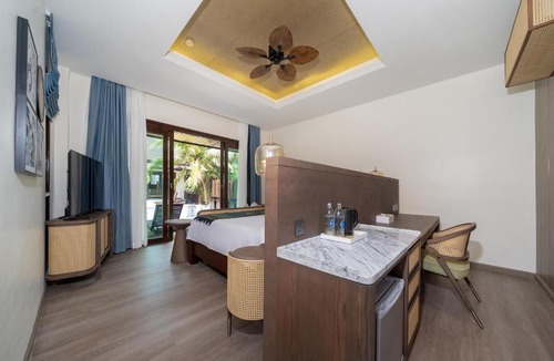 Sa Khu Hotel | Howard Johnson by Wyndham Phuket Naiyang