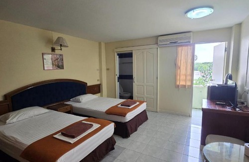 Jomtien Hotel | Jardin