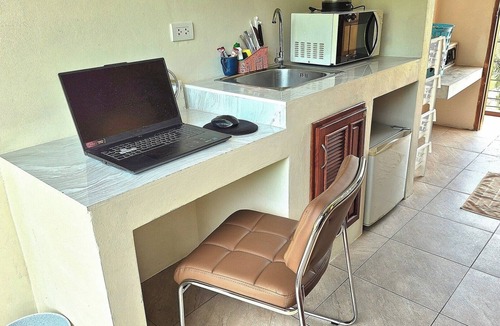 Ban Saiyuan Apartment | Jasmine Seaview 'C' Friendly Guest House