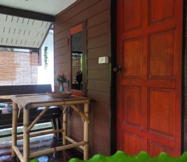 Baan Tai House | joli petite maison jungle