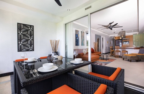 Kata Condo | Kata Beach Luxury Condo; 5 min walk to beach - 85 sqm - Customer Rating: 9.9/10