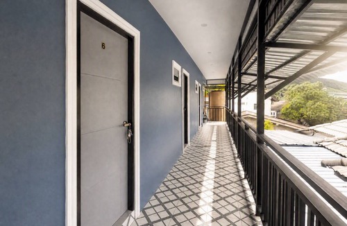 Bang Tao Apartment | King Room in the Heart of Central Bang Tao Live Work Connect