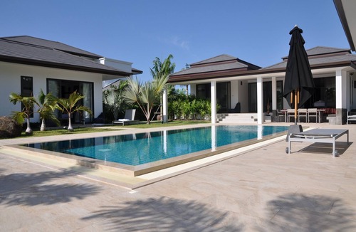 Rawai Villa | Lagoon - Great 3BR Countryside Swimming Pool