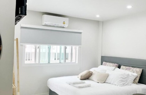 Lang Suan Hotel | Langsuan Smile Hotel