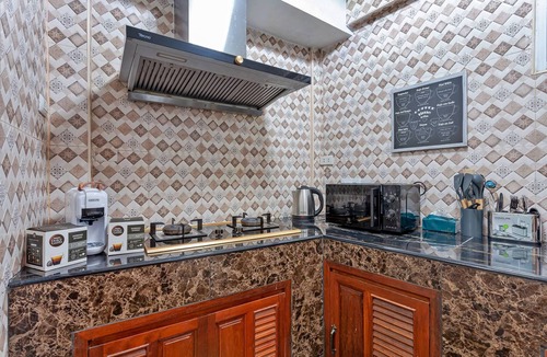 Phra Khanong House | Large Spacious 3BR House at BTS ON NUT