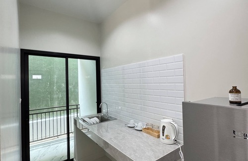 Si Sunthon Apartment | LELA HOME