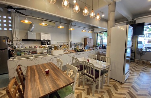 Pathumwan Hotel | Lemon Siam Hostel Free Breakfast