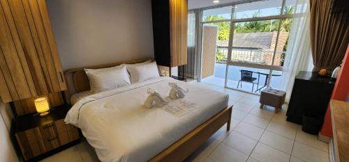 Chaweng City Center Hotel | Lenny's Koh Samui