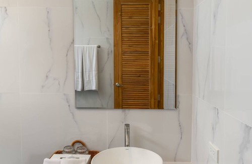 Si Sunthon Hotel | Lespalm Taraburi Pool Villa