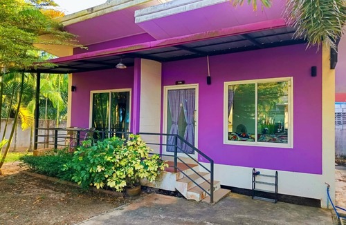 Krabi House | Little Purple House 2- AoNang: Bungalow in quiet neighborhood near AoNang Beach!