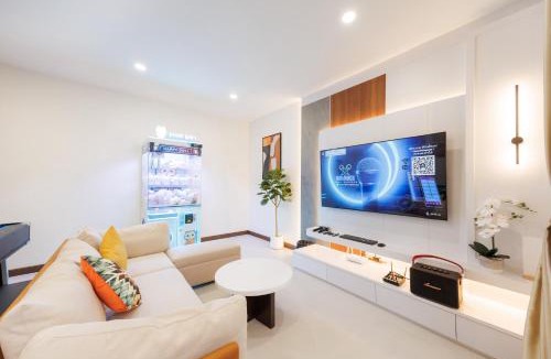 Hat Yai Apartment | Luca Pool Villa