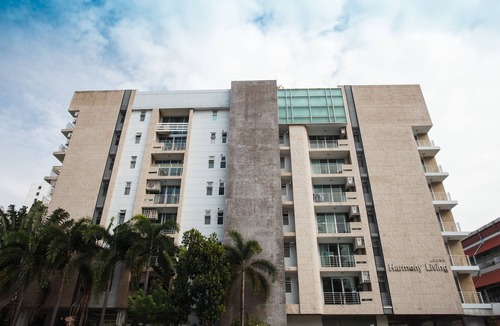 Khlong Toei Nuea Condo | Luxurious 2-Bedroom Condo in Central Bangkok with Gym and Swimming pool Room 2A