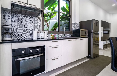 Rawai Villa | Luxurious 3 Bedrooms Pool Villa in Phuket
