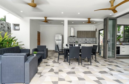 Rawai Villa | Luxurious 3 Bedrooms Pool Villa in Phuket