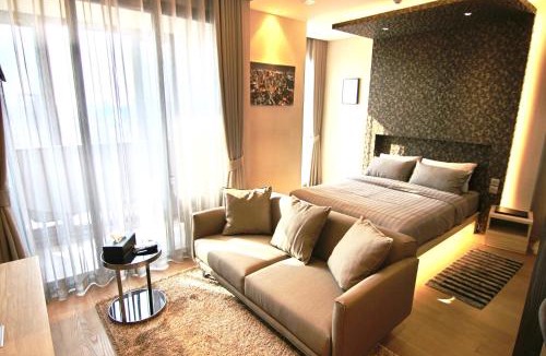 Khlong Toei Nuea Apartment | Luxurious & Romantic in the Heart of BKK#H MRT/BTS!