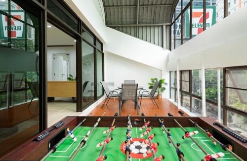 Khlong Tan Apartment | Luxury 4BR 250 sqm 5 min to BTS Sukhumvit 26