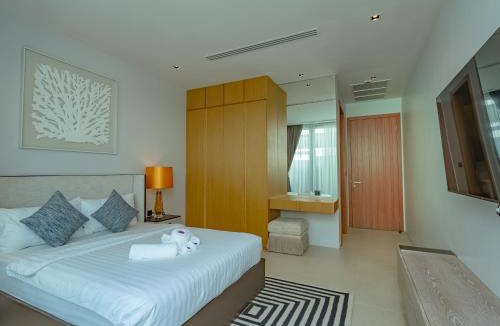 Bang Tao Villa | Luxury 4BR Pool Villa in Botanica - Villa Boa
