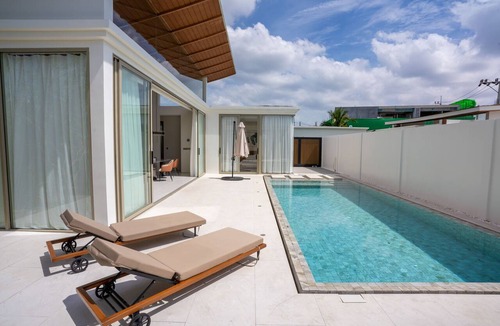 Thep Kasattri House | Luxury 4BR Pool Villa Bang Tao