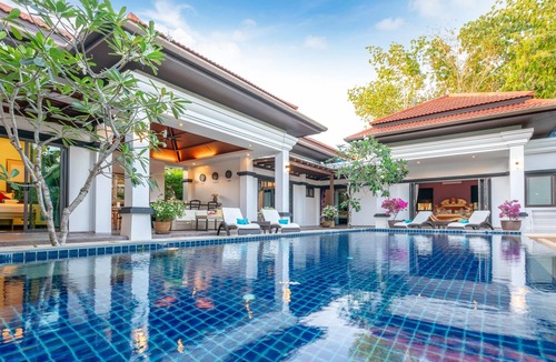 Si Sunthon Villa | Luxury Private Pool Villa Frangipani
