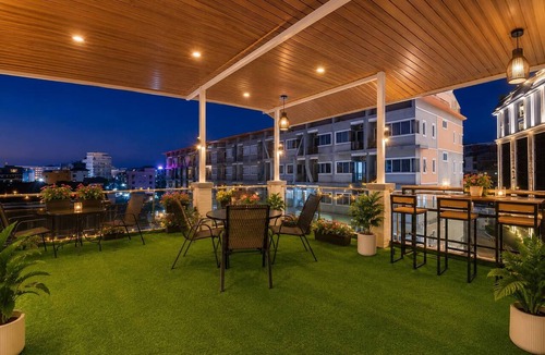 Patong Villa | Luxury4BR Pool VillaWalk to PatongBeachRooftop BBQ