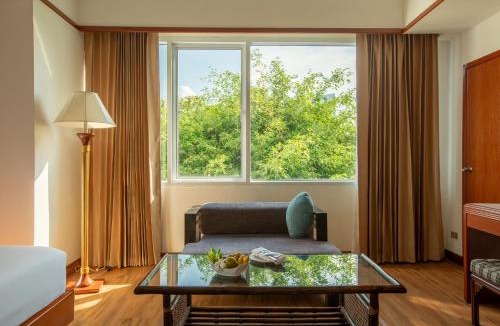 Mae Sot Resort | Mae Sot Hotel