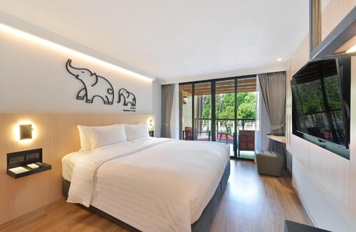 Chiang Mai Hotel | March Hotel & Suite Riverside