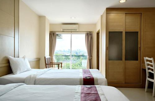 Ramkhamhaeng Hotel | Metro Point Bangkok