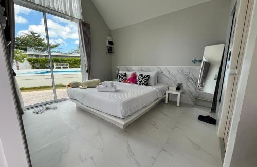Pak Nam House | Miami Seaview
