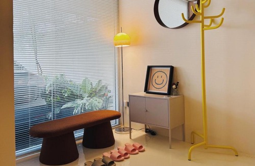 Phaya Thai Villa | Middle Haus 3BR Home Near BTS Ari, Bangkok