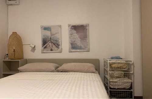 Dok Mai Apartment | Modern 2-bedroom condo near Foodie Market 11 min, Mega Bangna, Bangna Trad Road 12 min, Suvarnabhumi Airport 15 min