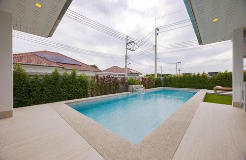 Hua Hin Villa | Modern 3BR Villa w/Private Pool (MV55)