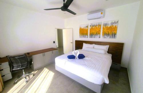 Nai Harn Villa | Modern pool villa 3 bedrooms