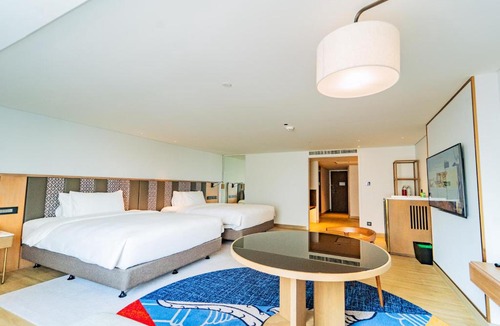 Silom Hotel | Montien Hotel Surawong Bangkok