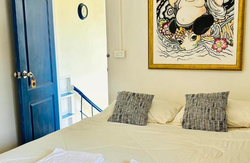 Ko Chang Hostel | MontView Koh Chang
