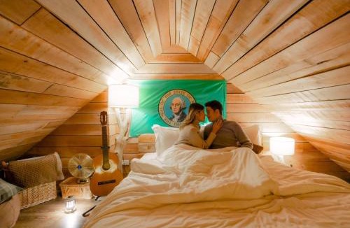 Mae On Resort | Morning Star Glamping