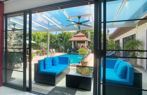 Rawai Villa | Nai Harn Holiday Villa (Kokyang)