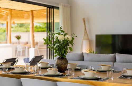 Na Mueang Villa | Namuang Waterfall and Seaview Villa